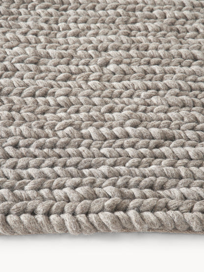 Brunilla Handmade Wool Rug with Braided Texture