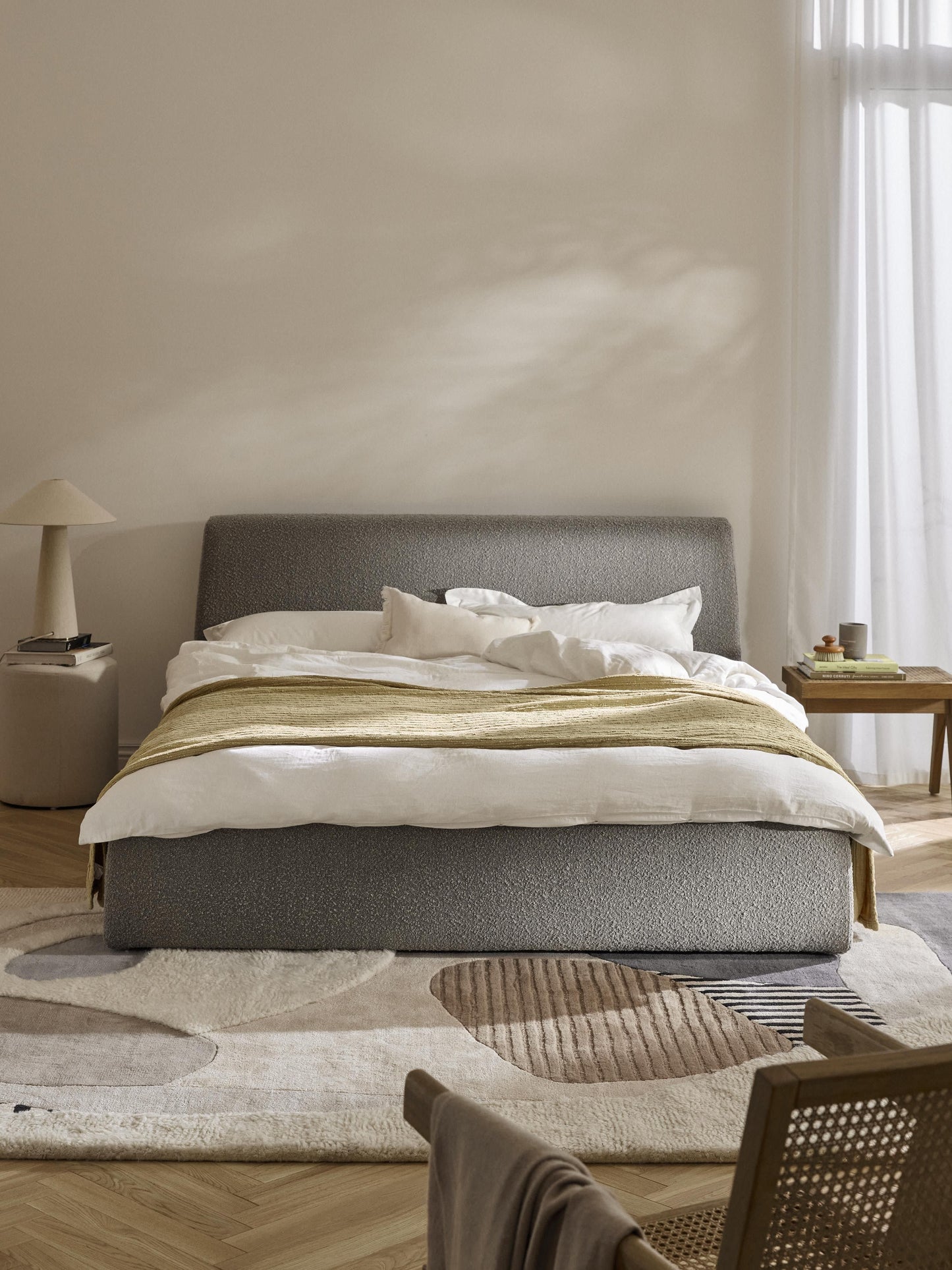 Cloudric Upholstered Bouclé Bed with Storage