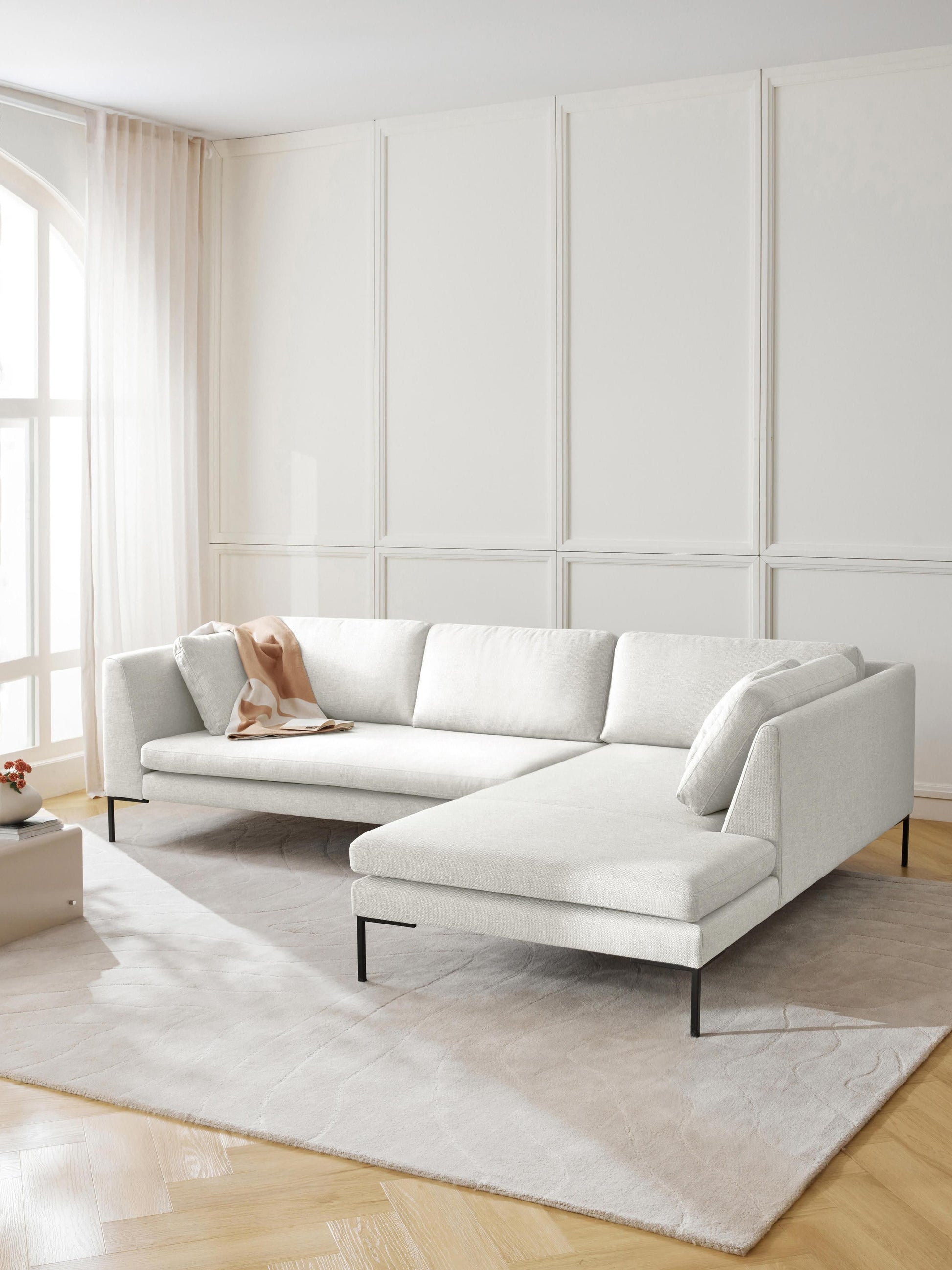 Emmarine Corner Sofa with Metal Legs