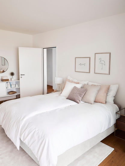 Enyandre Box Spring Bed