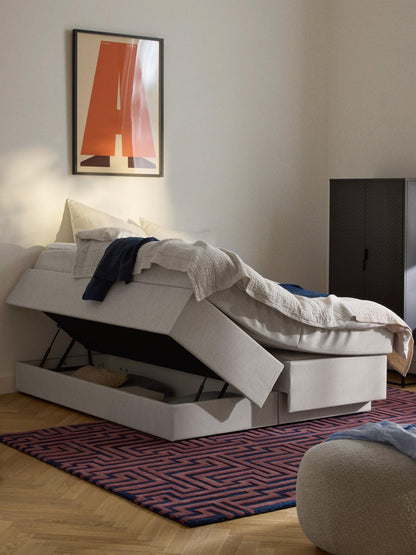 Enyandre Box Spring Bed with Storage