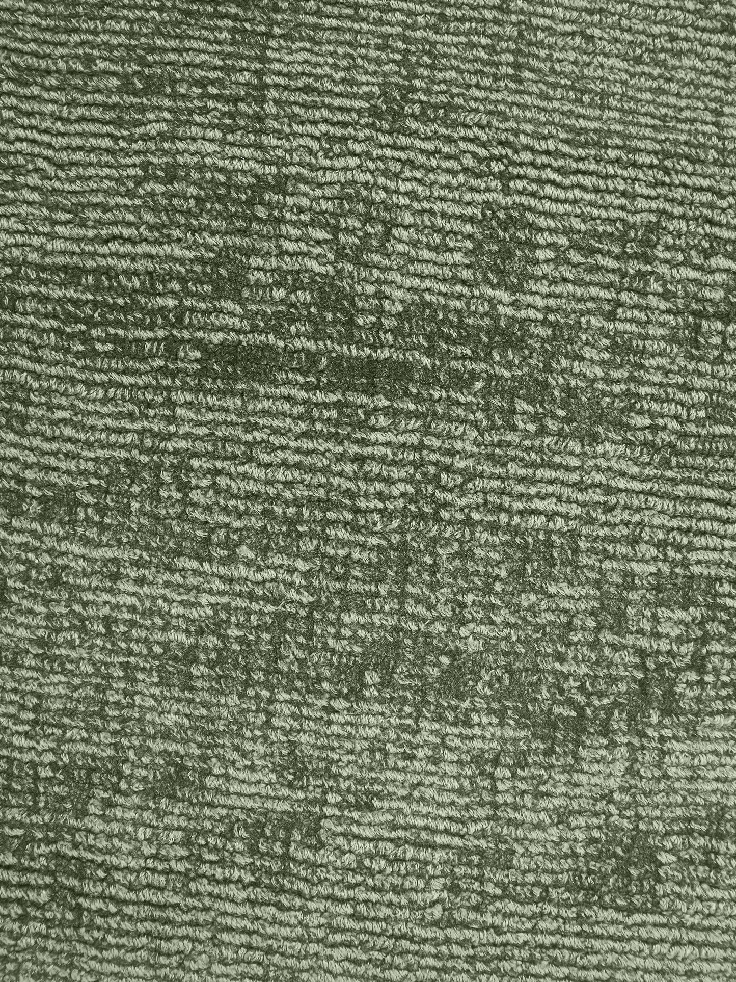 Jarienne Hand-Woven Rug in Viscose