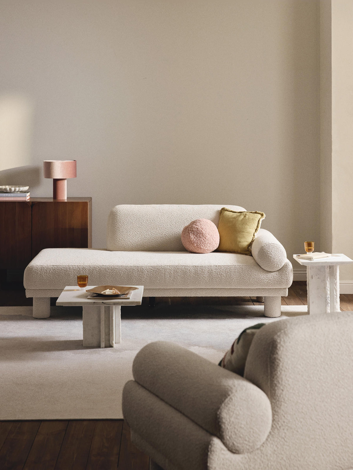 Lilandre Bouclé Ottoman