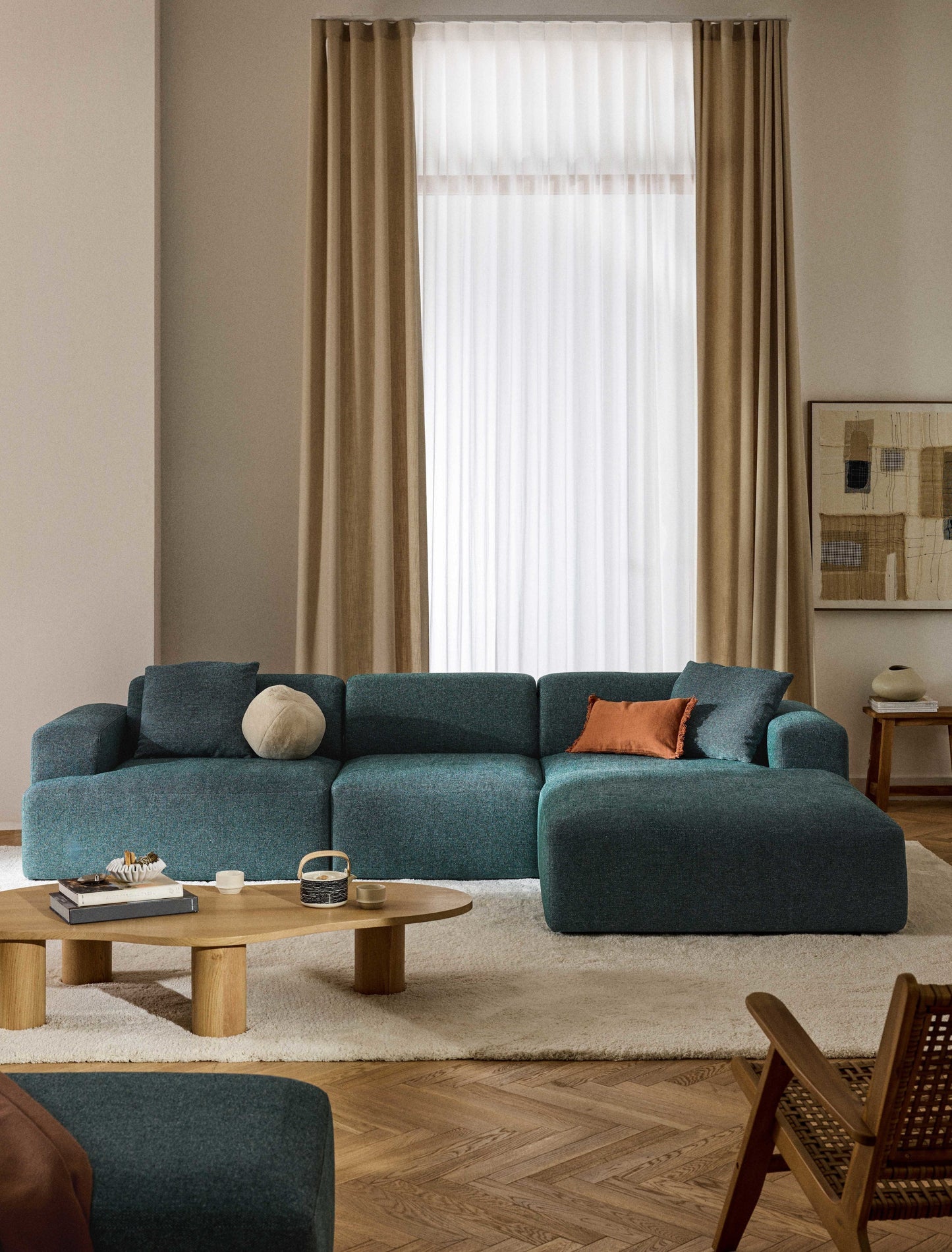 Melvisse Corner Sofa (4-Seater)