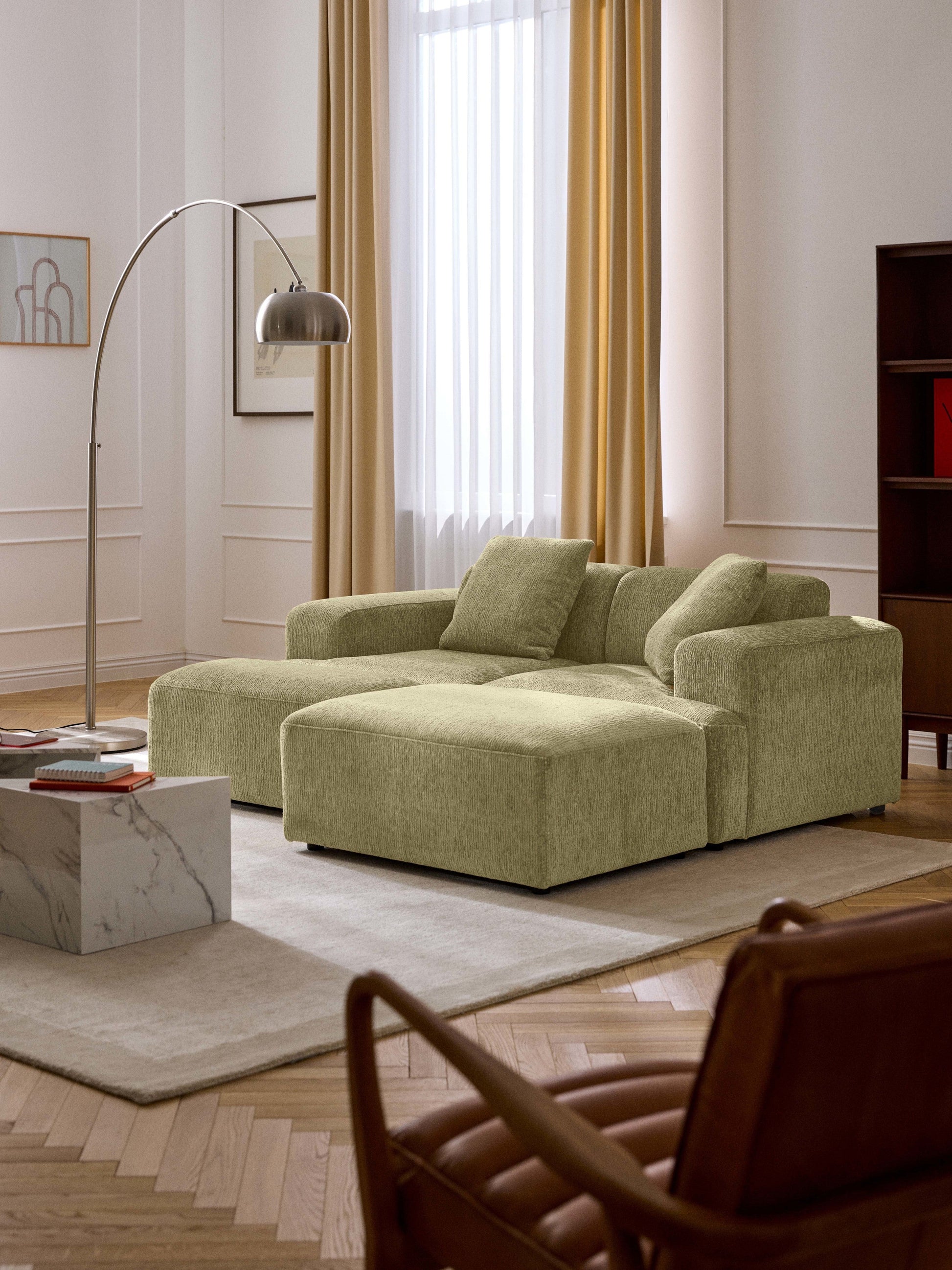 Melvisse Ottoman, W 99 x D 72 cm