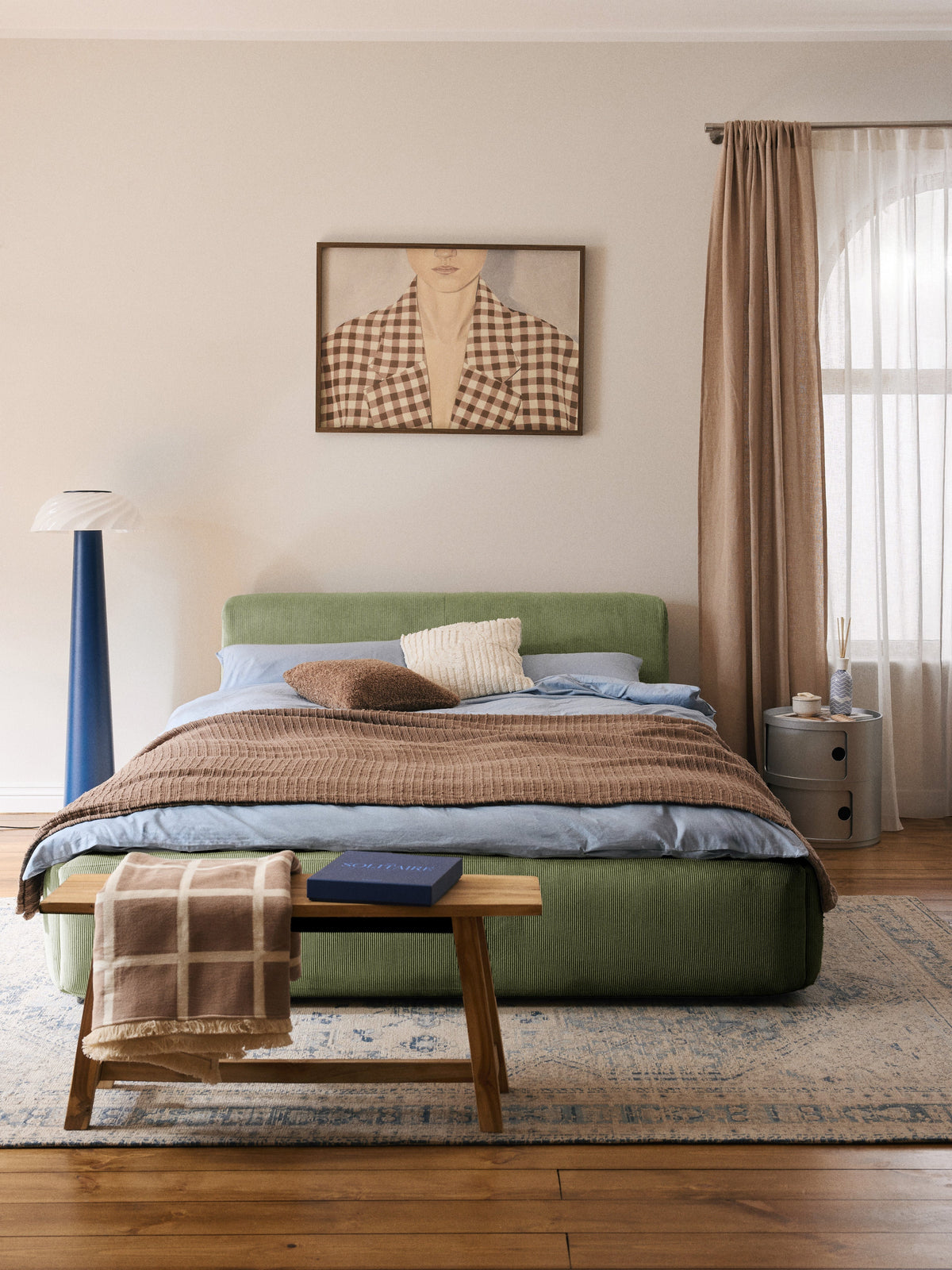 Melvisse Upholstered Bed