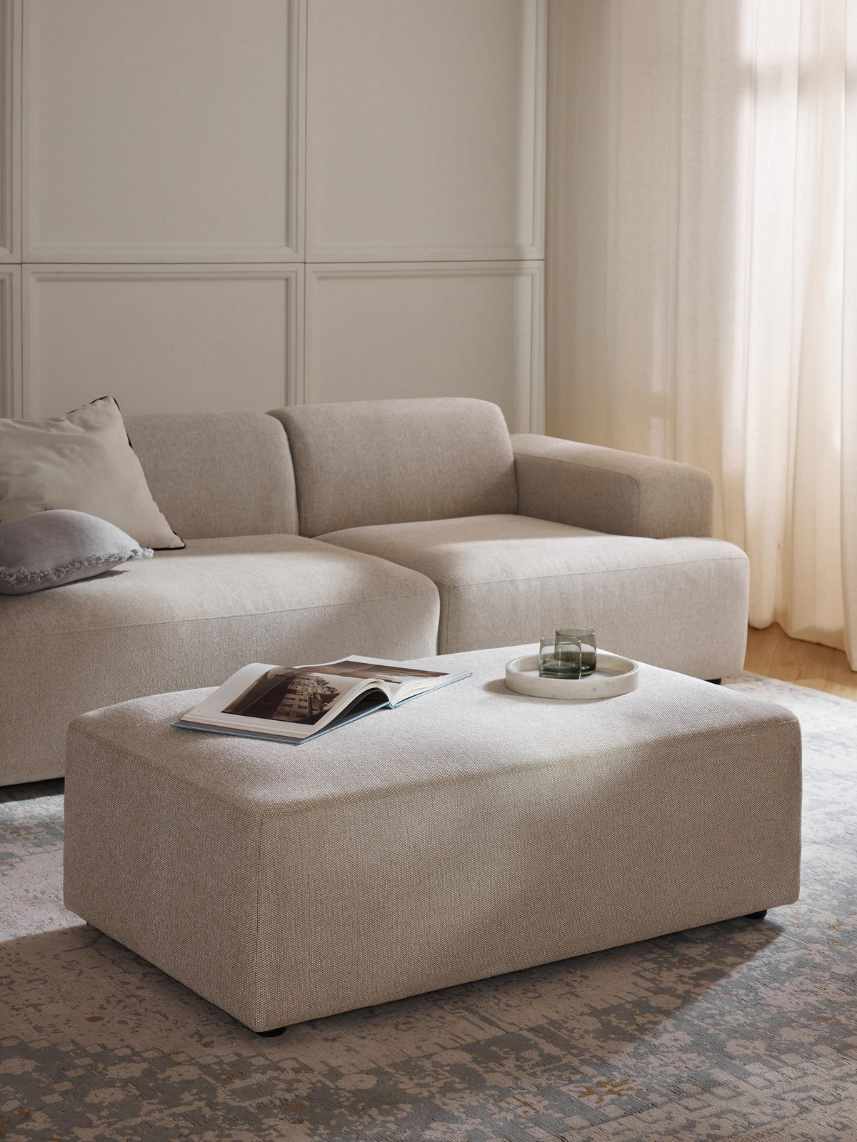 Melvisse XL Ottoman, W 116 x D 72 cm