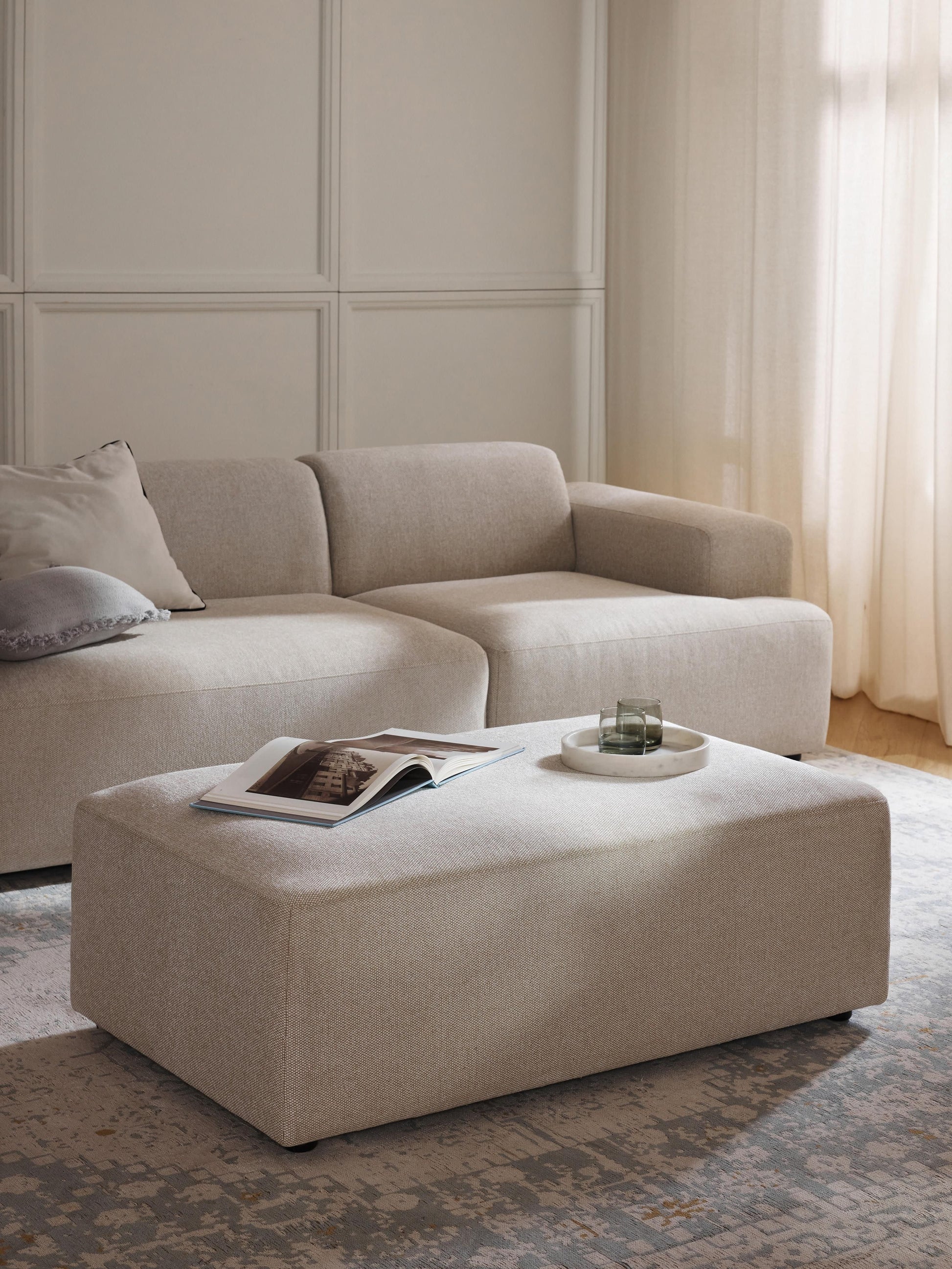 Melvisse XL Ottoman, W 116 x D 72 cm