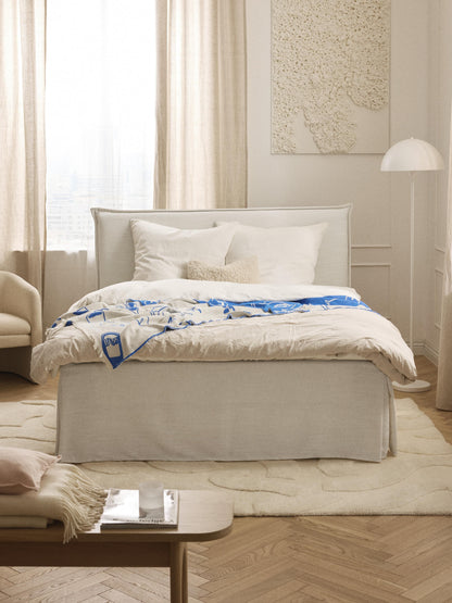 Violbert Box Spring Bed